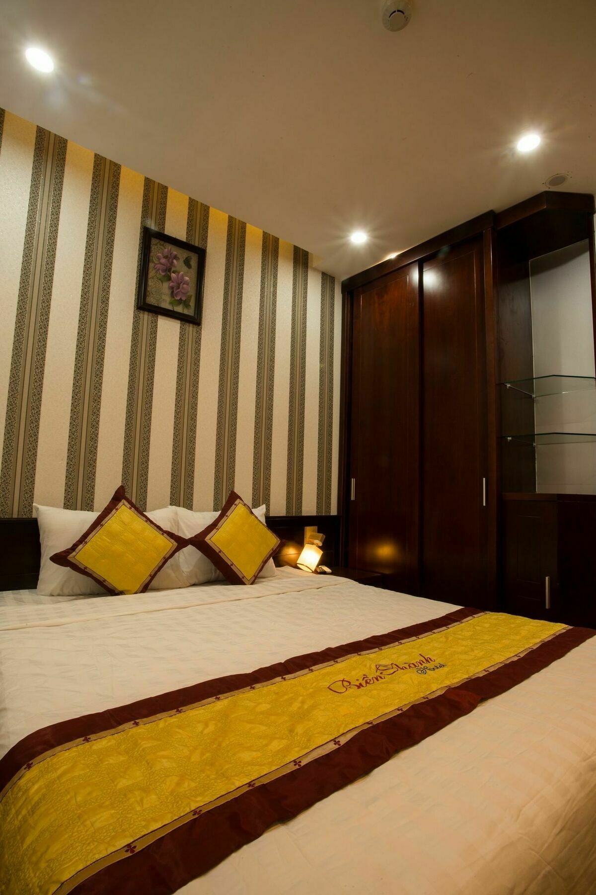 Bien Thanh Hotel Da Nang Exterior photo