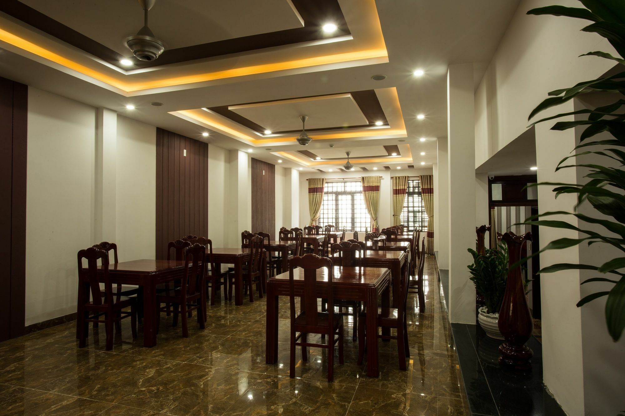Bien Thanh Hotel Da Nang Exterior photo