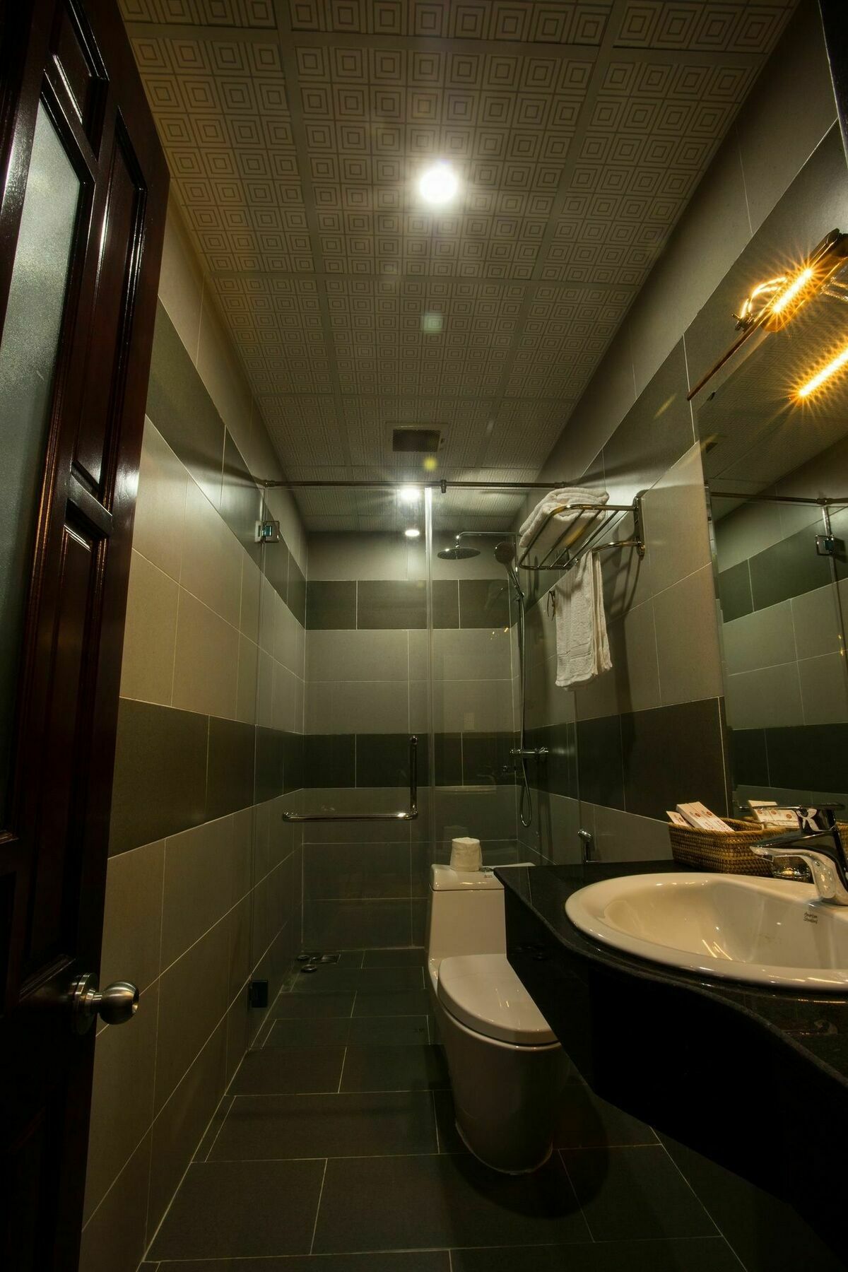 Bien Thanh Hotel Da Nang Exterior photo